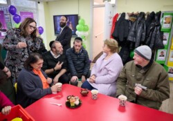 ACTIVITIES & DAY TRIPS 17